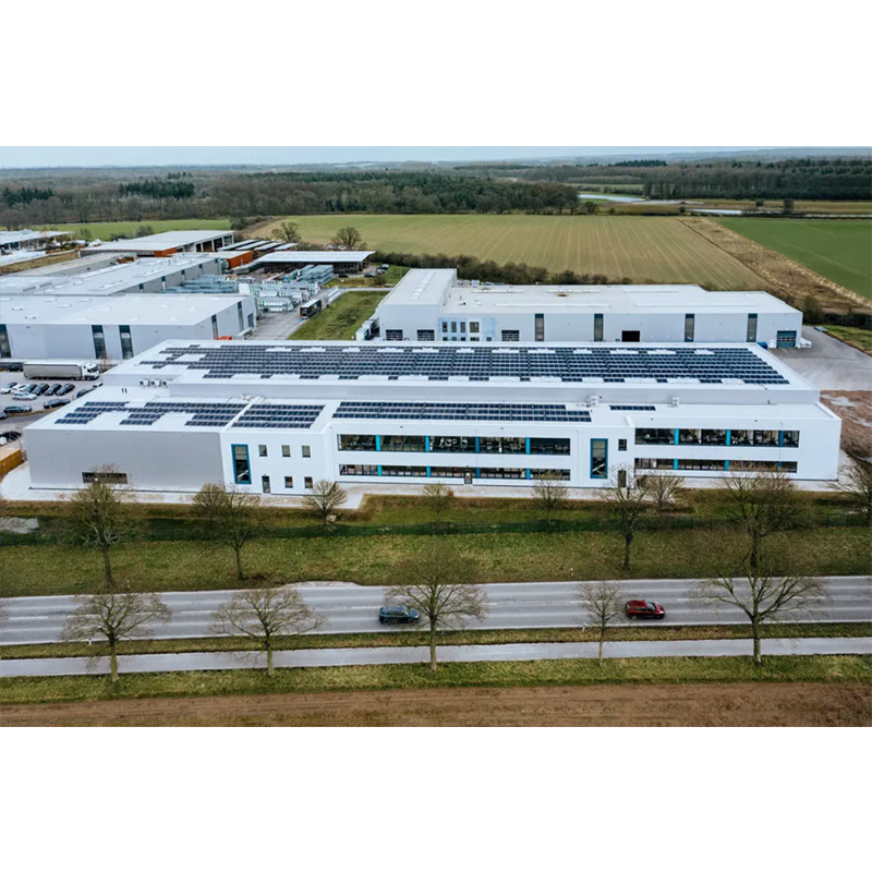 Hexagon Purus kończy rozszerzenie miejsca produkcji butelek z czterema kształtami w Niemczech